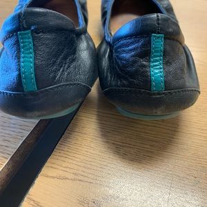 Tieks 7 black ballet flats